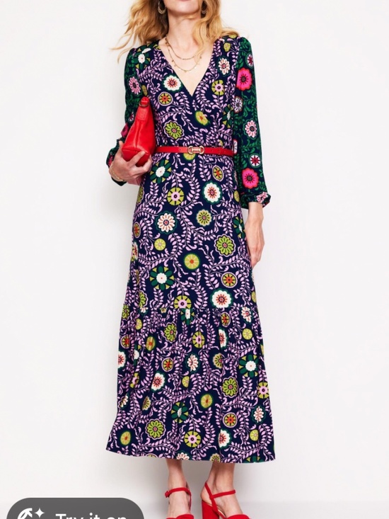 Boden Dresses & Skirts - NWT Boden Ophelia fixed wrap midi dress in vibrant medallion print M